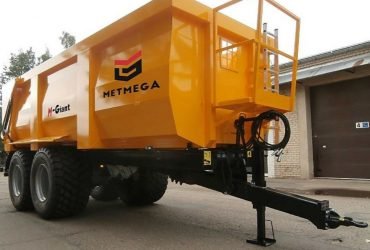 Metmega puspriekabės