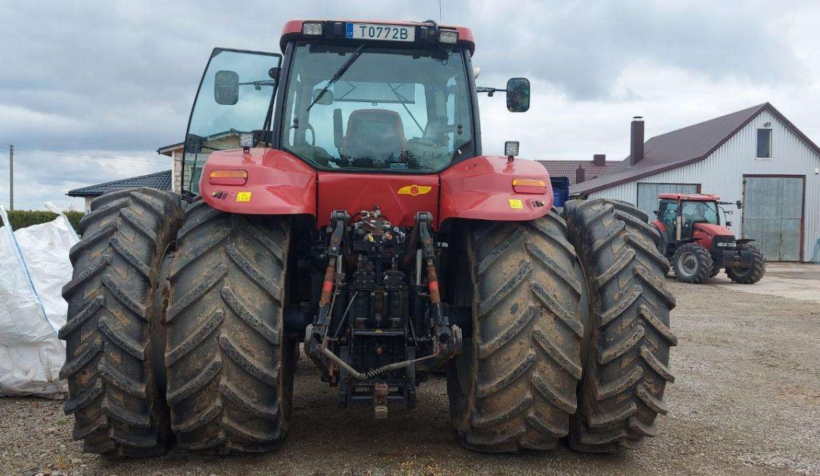 case-magnum-310-traktoriai-1