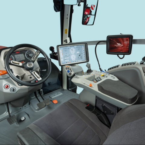 Naujoji McCormick traktorių kabina: modernumas, komfortas ir našumas