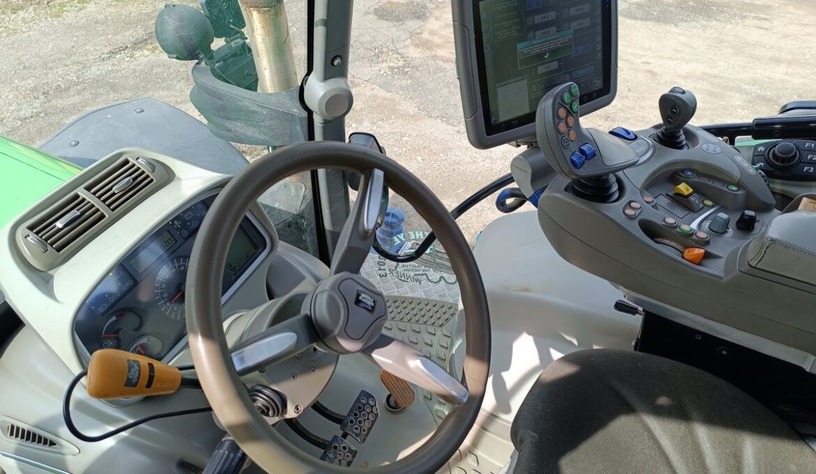 Deutz Fahr Agrotron TTV 7250