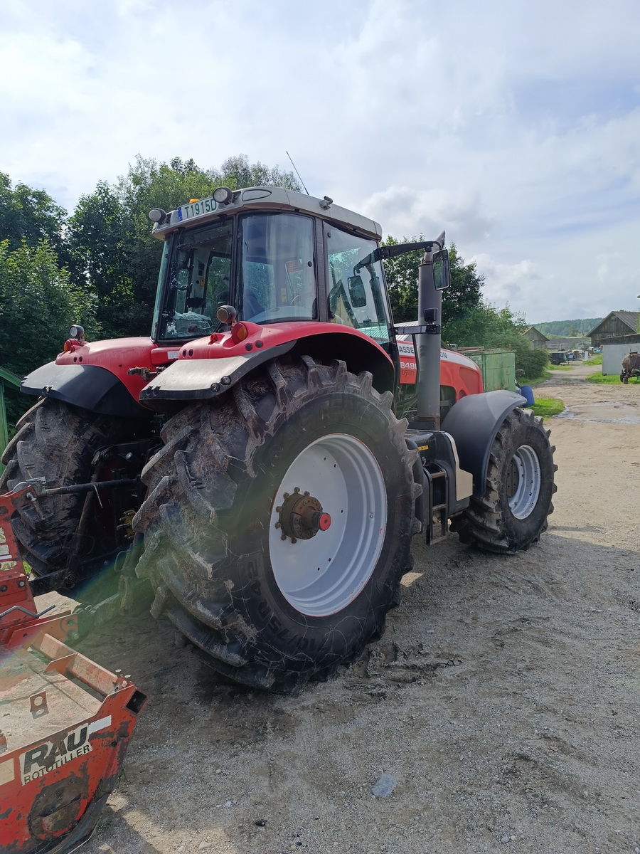 Massey Ferguson 8480
