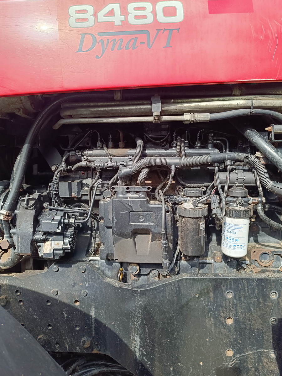 Massey Ferguson 8480