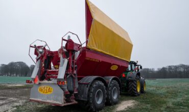 Bredal K-XE/SC didelės talpos kalkių ir mineralinių trąšų barstytuvai