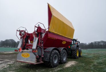 Bredal K-XE/SC didelės talpos kalkių ir mineralinių trąšų barstytuvai